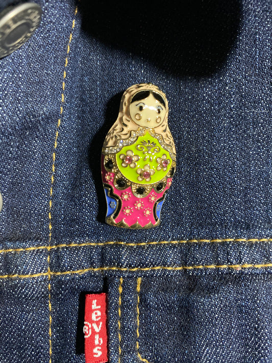Broche Babooshka